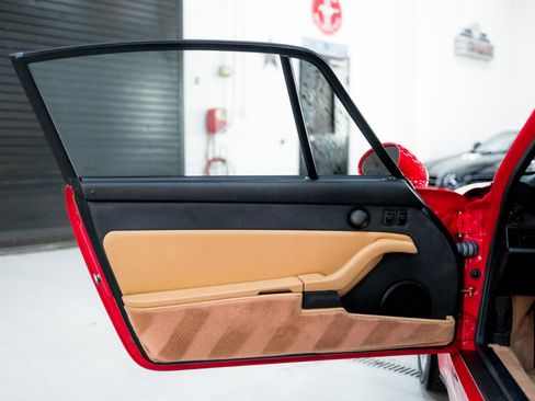 Used 1998 Porsche 911 Carrera image 52