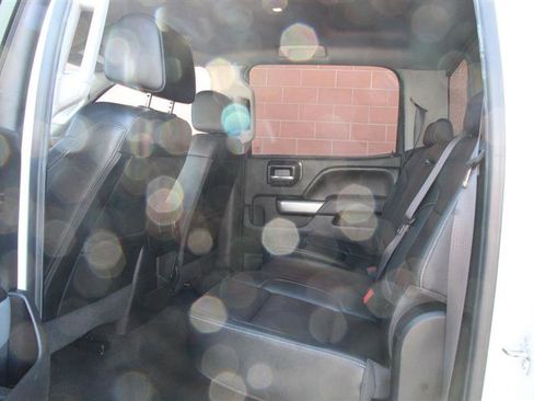 Used 2017 Chevrolet Silverado 1500 LTZ Z71 w/ LTZ Plus Package AWD/4WD image 31