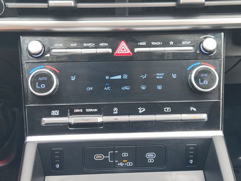 Used 2026 Hyundai Santa Fe XRT w/ Tow & Go Package AWD/4WD image 19