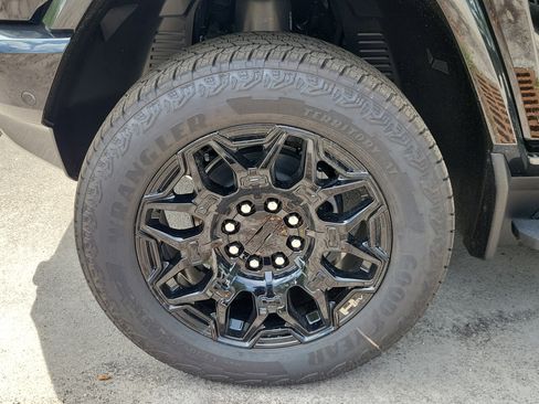 New 2026 GMC Hummer EV SUV AWD/4WD image 4