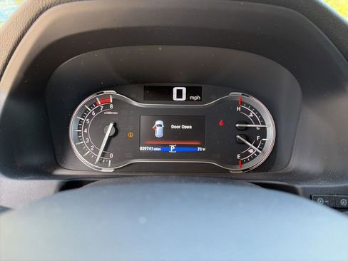 Certified 2017 Honda Pilot Touring image 11