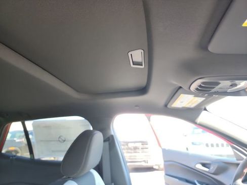 New 2026 Chevrolet Trax RS w/ Sunroof Package image 16