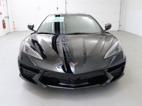 New 2026 Chevrolet Corvette Stingray Coupe w/ Battery Protection Package image 2