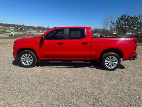 Used 2022 Chevrolet Silverado 1500 Custom AWD/4WD image 11