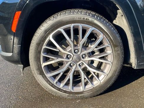 Certified 2023 Jeep Grand Cherokee L Summit image 19