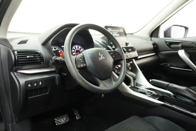 Used 2023 Mitsubishi Eclipse Cross LE AWD/4WD image 6