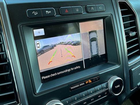 Used 2020 Ford Expedition Platinum image 30