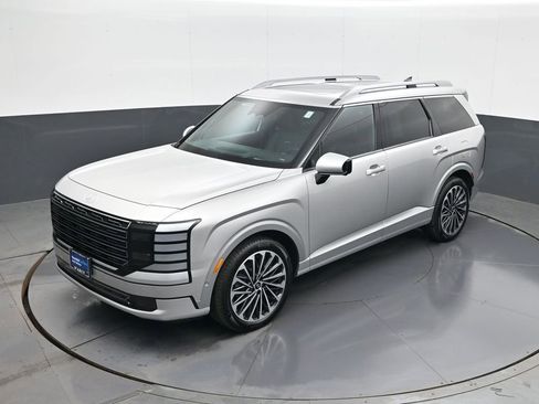 Used 2026 Hyundai Palisade Calligraphy image 14