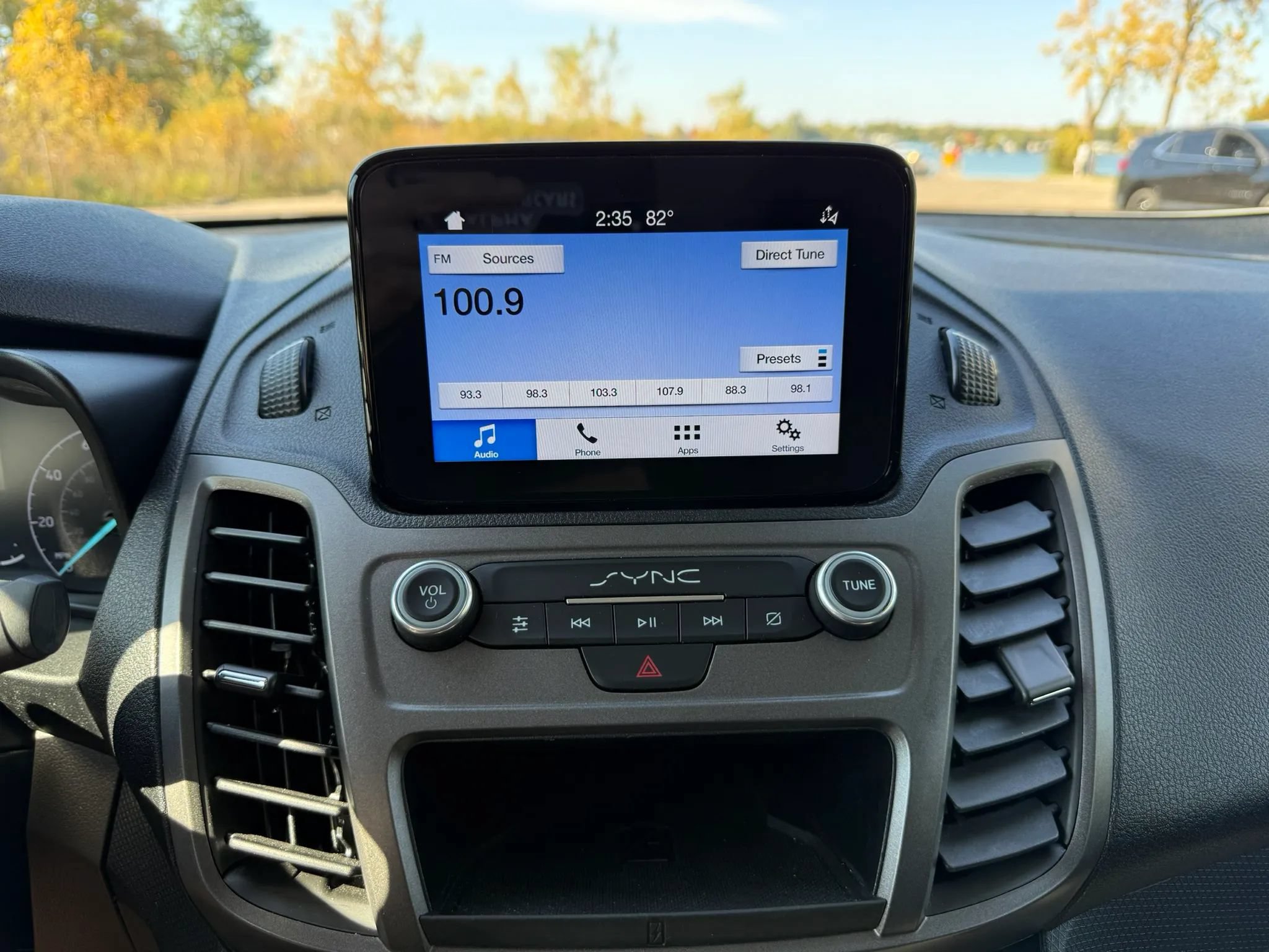 Used 2020 Ford Transit Connect XL FWD image 17