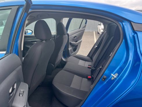 Used 2025 Nissan Sentra SV FWD image 20