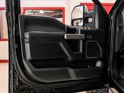 Used 2020 Ford F250 Platinum w/ FX4 Off-Road Package AWD/4WD image 37