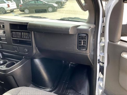 Used 2024 GMC Savana 2500 w/ Driver Convenience Package RWD image 13
