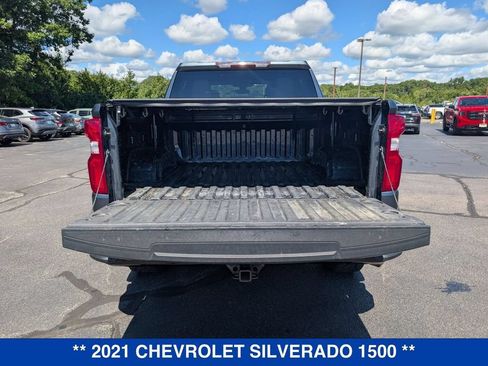 Used 2021 Chevrolet Silverado 1500 Custom Trail Boss w/ Safety Confidence Package AWD/4WD image 27