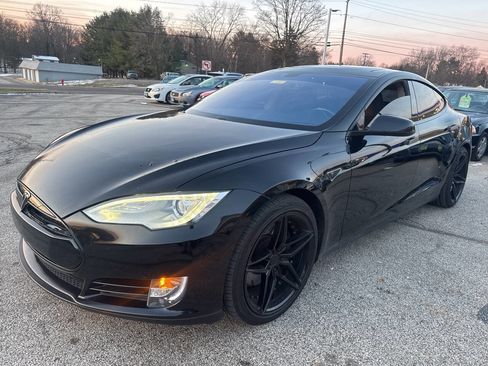 Used 2012 Tesla Model S Signature Performance image 19