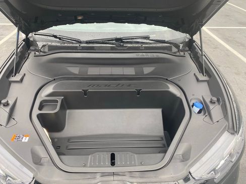 New 2025 Ford Mustang Mach-E Select image 31