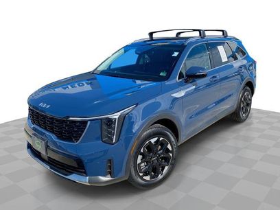 Used 2025 Kia Sorento S w/ Panoramic Sunroof Package