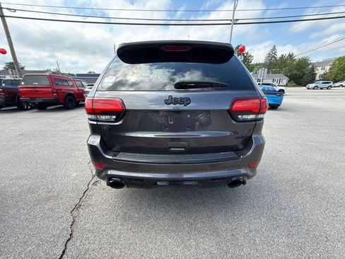 Used 2021 Jeep Grand Cherokee SRT AWD/4WD image 4