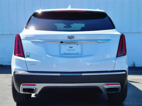 Certified 2023 Cadillac XT5 Premium Luxury image 4