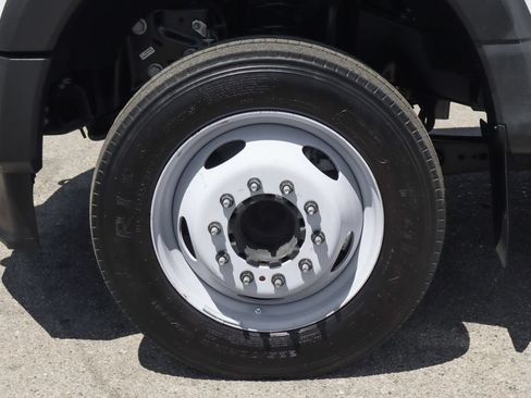Used 2023 Ford F550 2WD Regular Cab Super Duty image 49