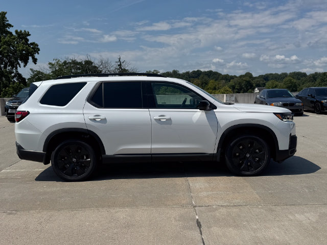 New 2026 Honda Pilot Black Edition image 5
