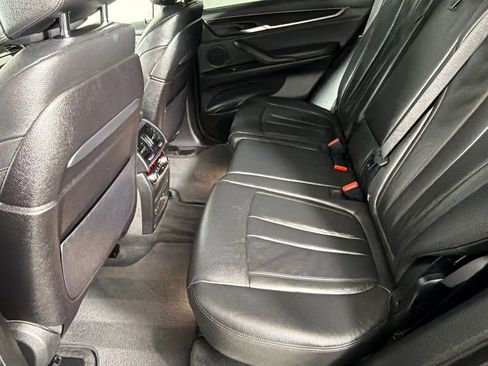 Used 2014 BMW X5 xDrive35d image 19