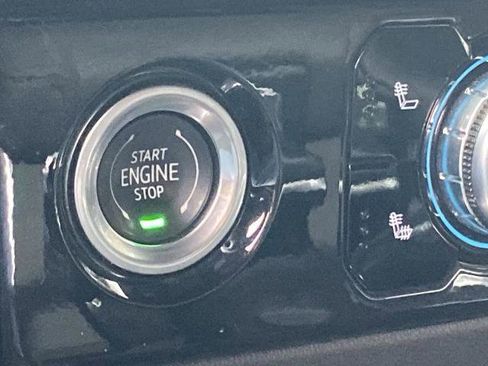 Used 2023 GMC Sierra 1500 Elevation image 13