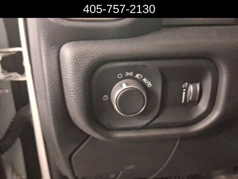 Used 2024 RAM 4500 Tradesman w/ Chrome Appearance Group image 17