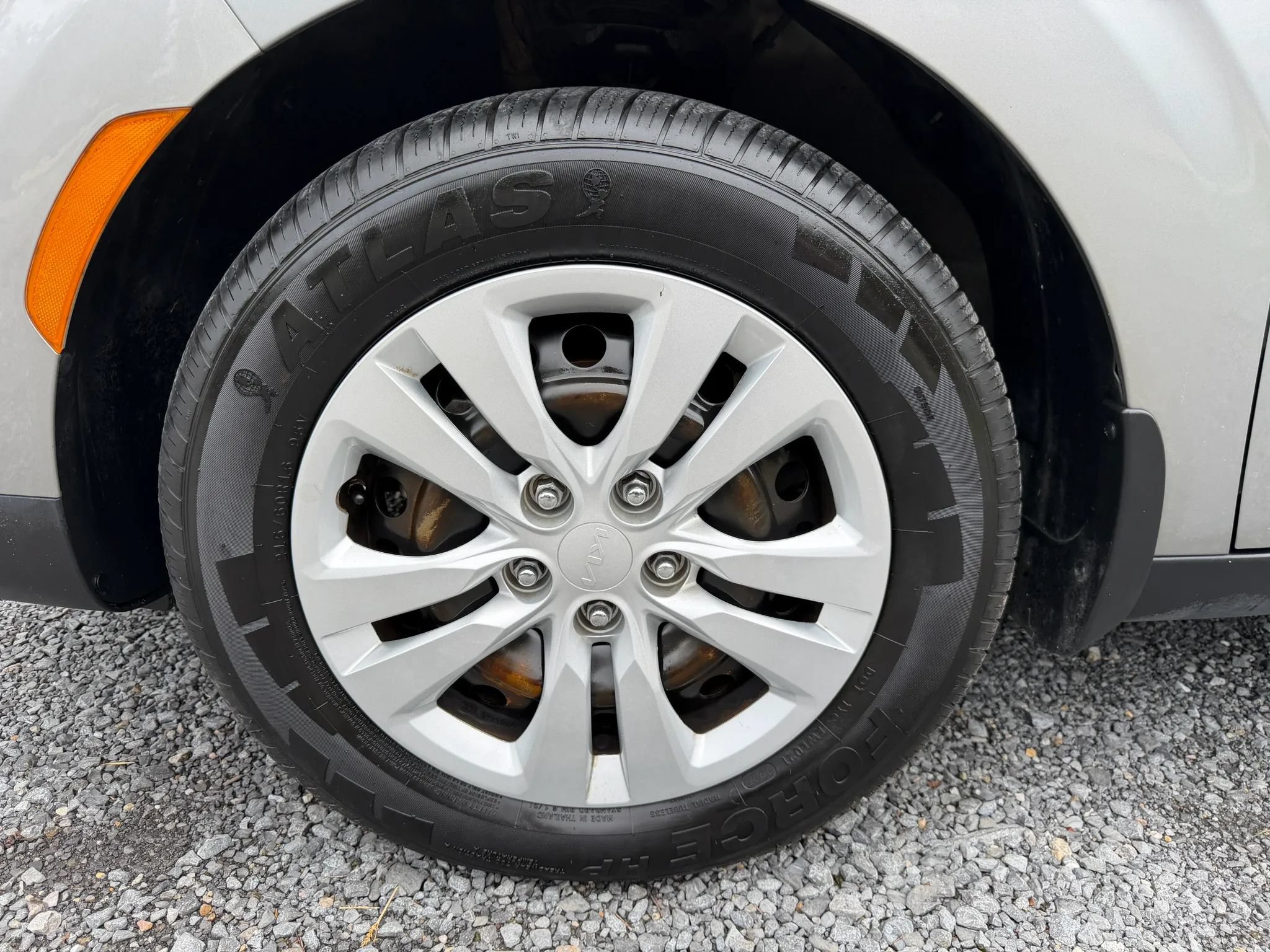 Used 2022 Kia Soul LX FWD image 40