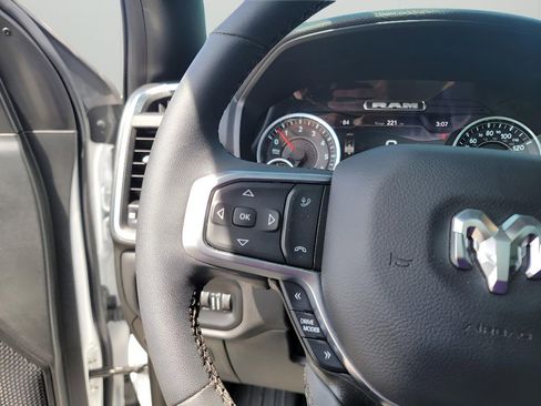 Used 2025 RAM 1500 Big Horn AWD/4WD image 16