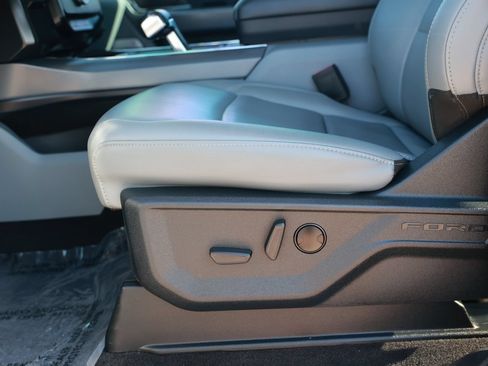 Used 2025 Ford F150 Lightning Flash AWD/4WD image 24