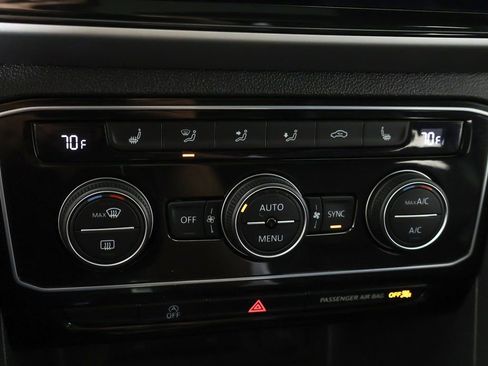 Used 2023 Volkswagen Atlas Cross Sport SE w/ Panoramic Sunroof Package image 49