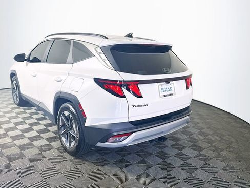 Used 2025 Hyundai Tucson SEL FWD image 6