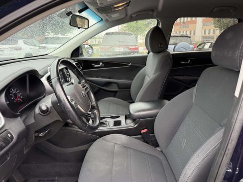 Used 2020 Kia Sorento LX w/ LX I4 Convenience Package AWD/4WD image 13