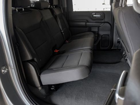 Used 2026 Chevrolet Silverado 2500 Custom w/ Custom Convenience Package AWD/4WD image 32