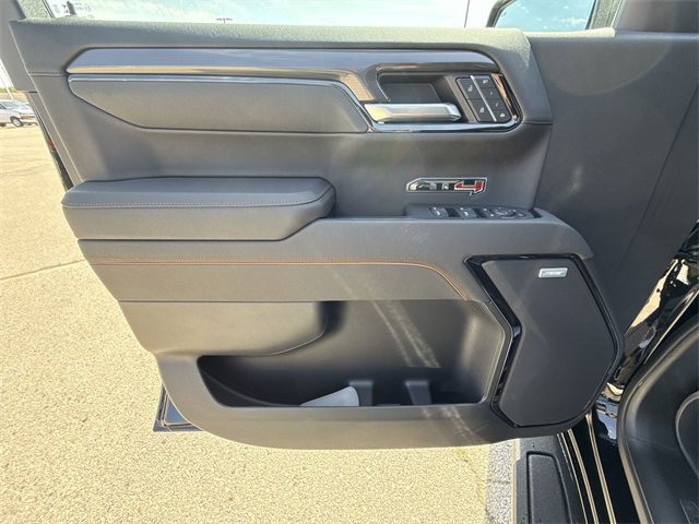 Used 2025 GMC Sierra 1500 AT4 w/ AT4 Premium Package AWD/4WD image 22