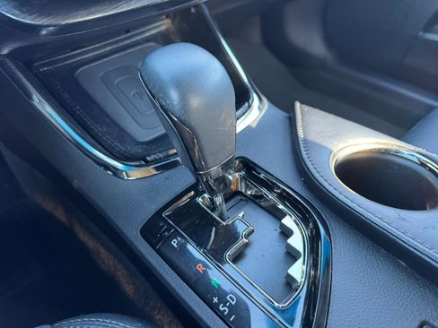 Used 2016 Toyota Avalon Touring image 24