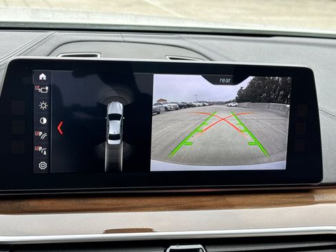 Used 2018 BMW 530i RWD image 20