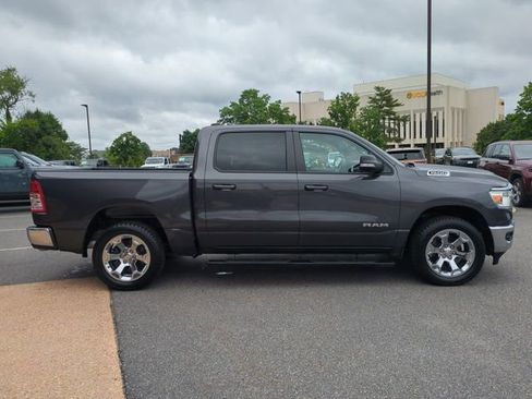 Used 2022 RAM 1500 Big Horn AWD/4WD image 3