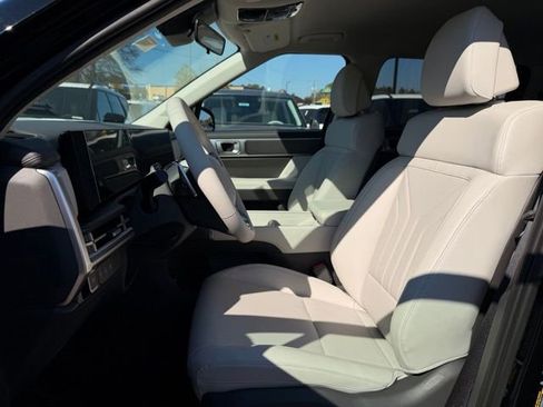 New 2026 Hyundai Santa Fe SEL FWD image 21