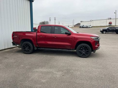 Used 2023 Chevrolet Colorado Z71 w/ Z71 Convenience Package 2 image 2