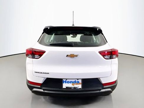 Used 2024 Chevrolet TrailBlazer LS image 23