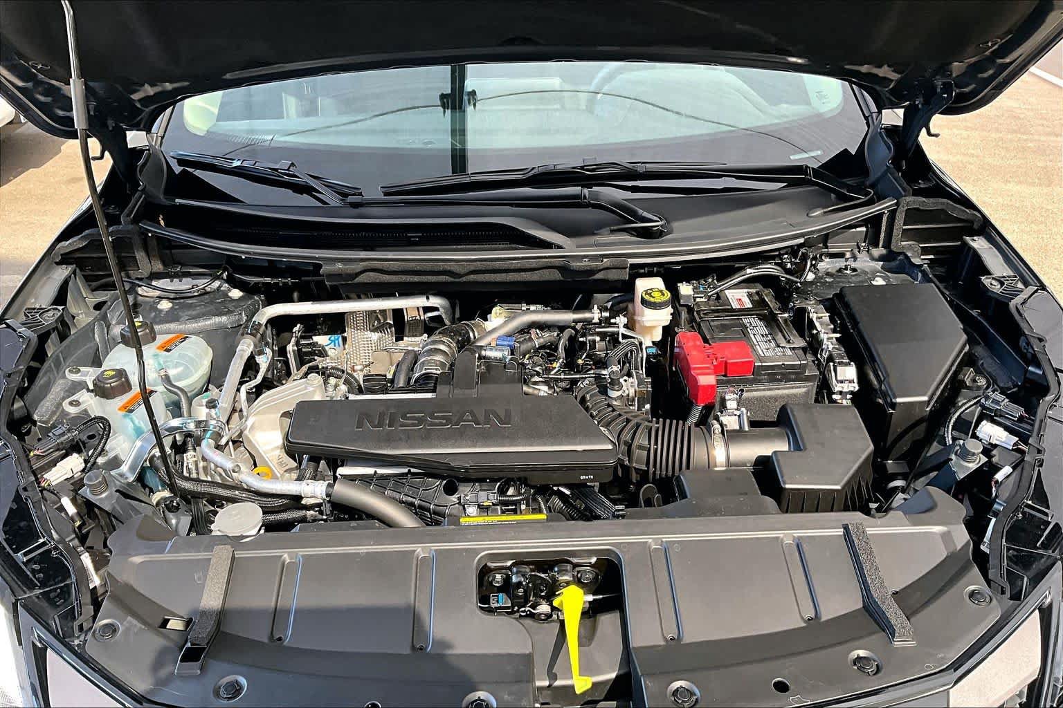 Certified 2026 Nissan Rogue SV FWD image 31