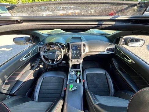 Used 2022 Ford Edge ST-Line AWD/4WD image 25