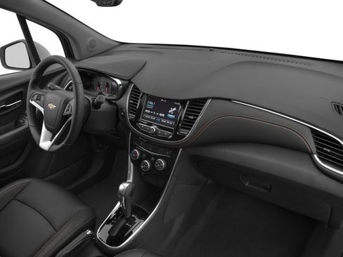 Used 2017 Chevrolet Trax Premier w/ Midnight Edition FWD image 16