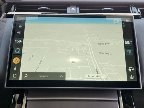 Used 2025 Land Rover Range Rover Velar Dynamic SE image 16