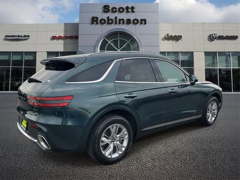 Used 2023 Genesis GV70 2.5T w/ Cargo Package image 4