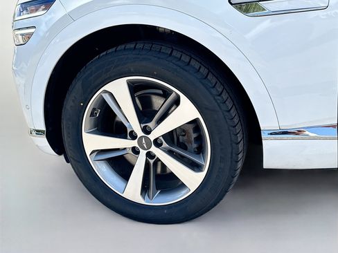 Used 2021 Genesis GV80 2.5T w/ Prestige Package 05 RWD image 42
