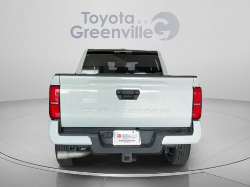 Used 2025 Toyota Tacoma TRD Sport RWD image 5