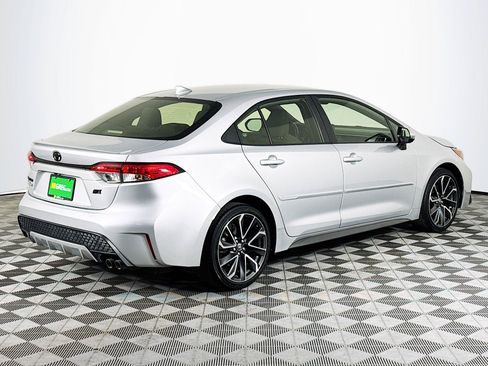 Used 2022 Toyota Corolla SE FWD image 8