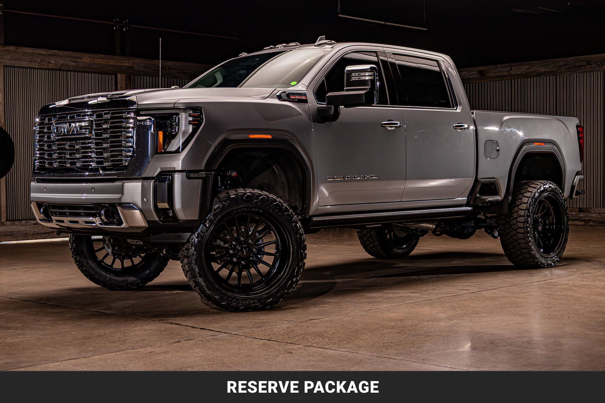 Used 2026 GMC Sierra 3500 Denali w/ Denali Reserve Package AWD/4WD image 5